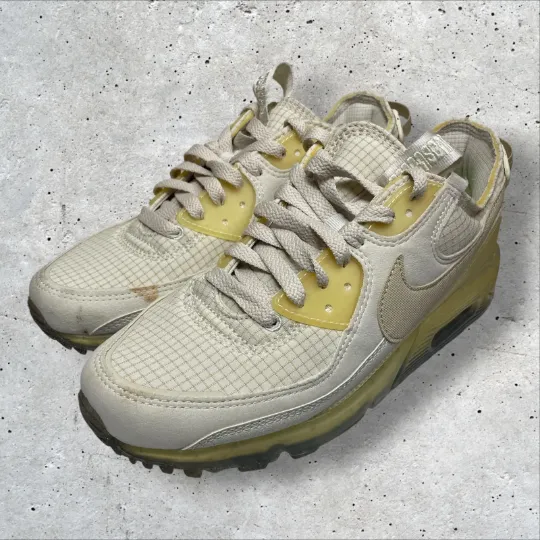 NIKE Women's Air Max Terrascape 90 "Light Bone and Cashmere"