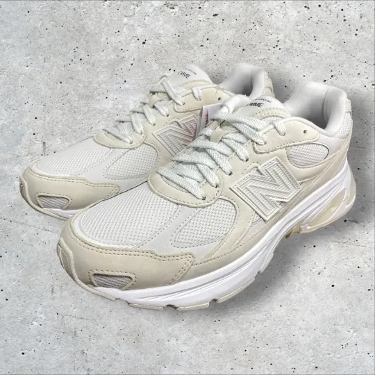 COMME des GARCONS HOMME × New Balance 2010V